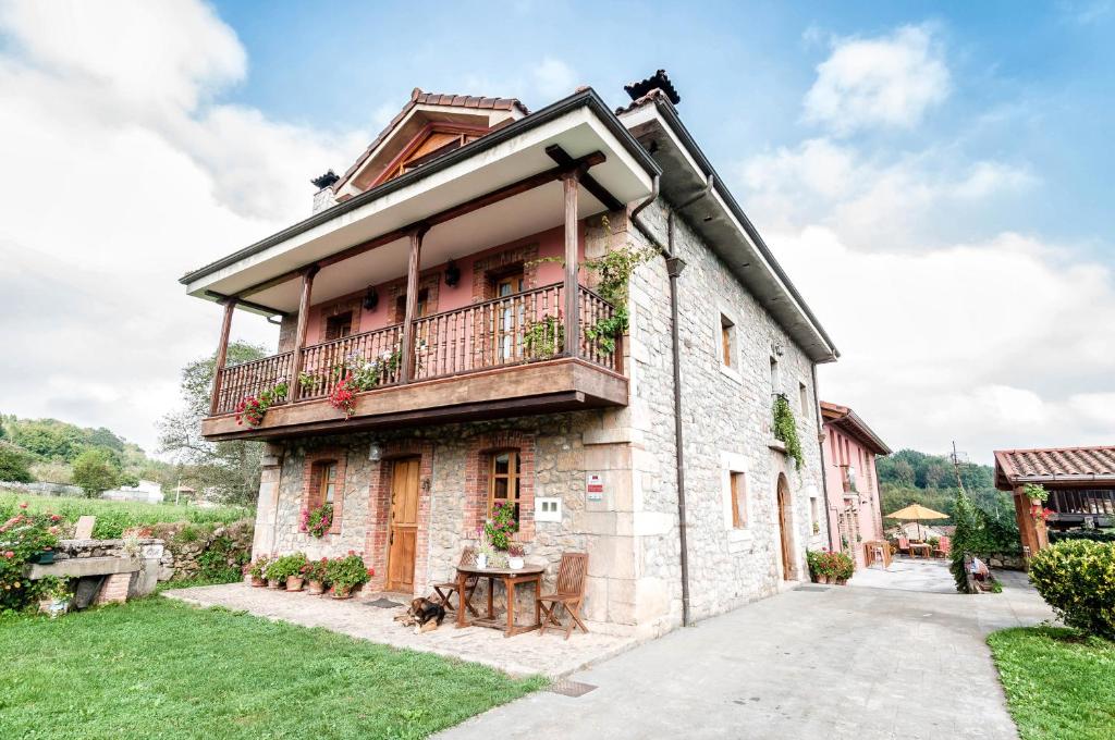 Albergue El Campo de Petra **